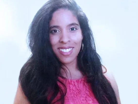 Photo of Karen De la Rosa
