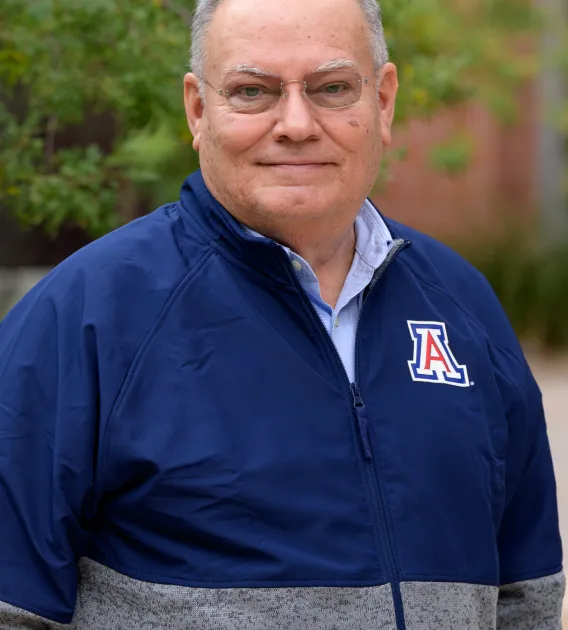 Carlos Lizarraga
